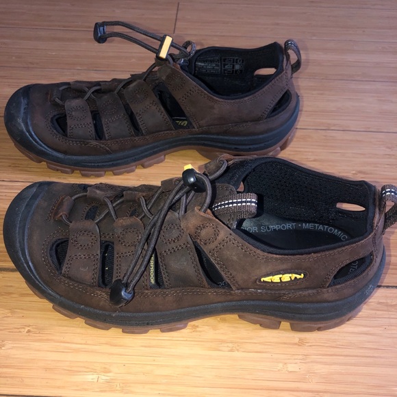 Men Keen sandals size 7 (Euro size 39.5) - Picture 2 of 8